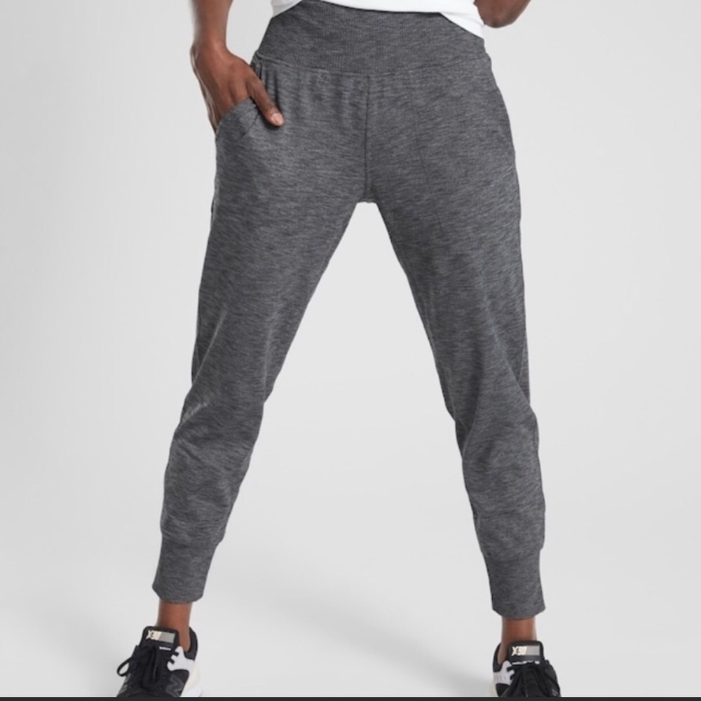 Athleta Venice Jogger (Medium)